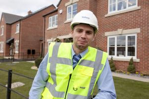 bellway meadow fields site manager 4 sm.jpg